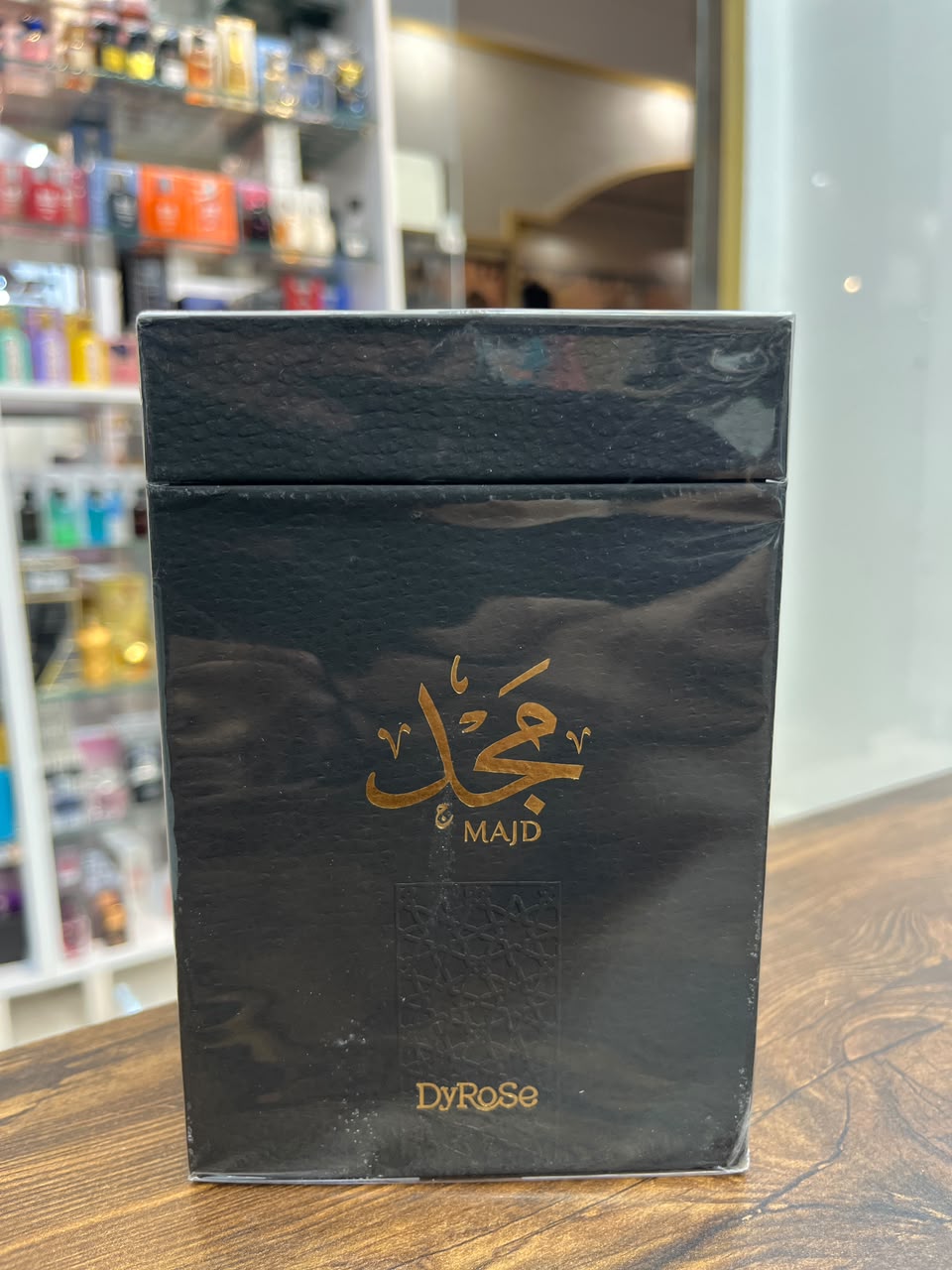 ادکلن مجد دی روز صمام 100میل